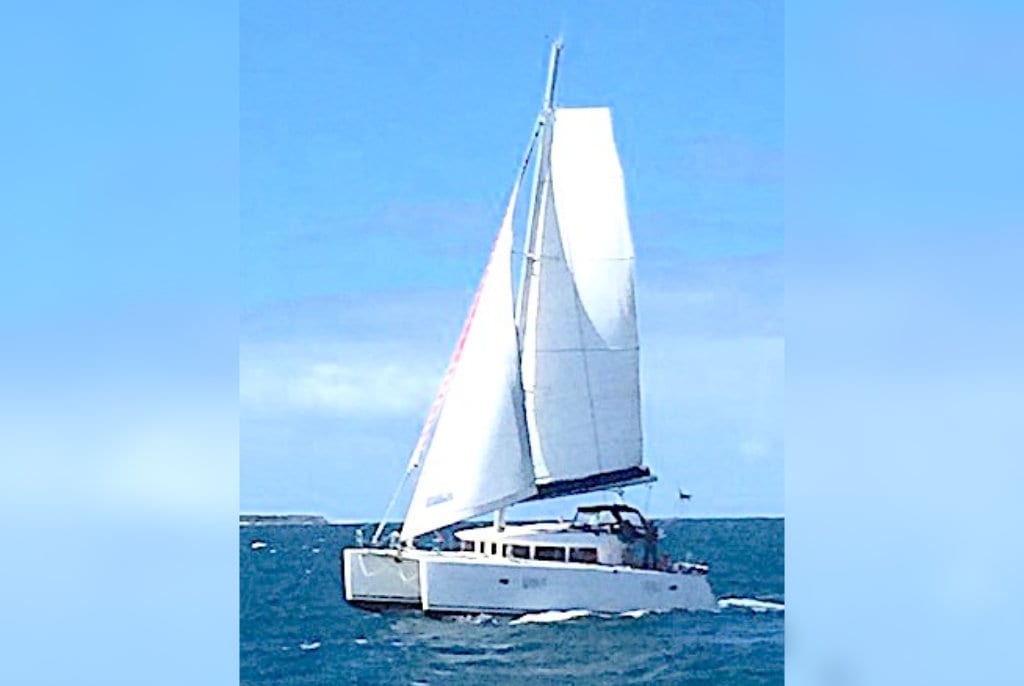 catamaran lagoon 400 for sale